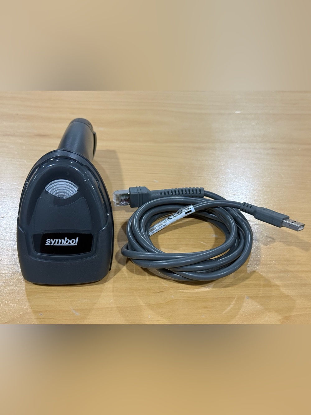 Symbol DS4308-HD00007ZZWW Wired Handheld USB Barcode Scanner 2D Bar barely used